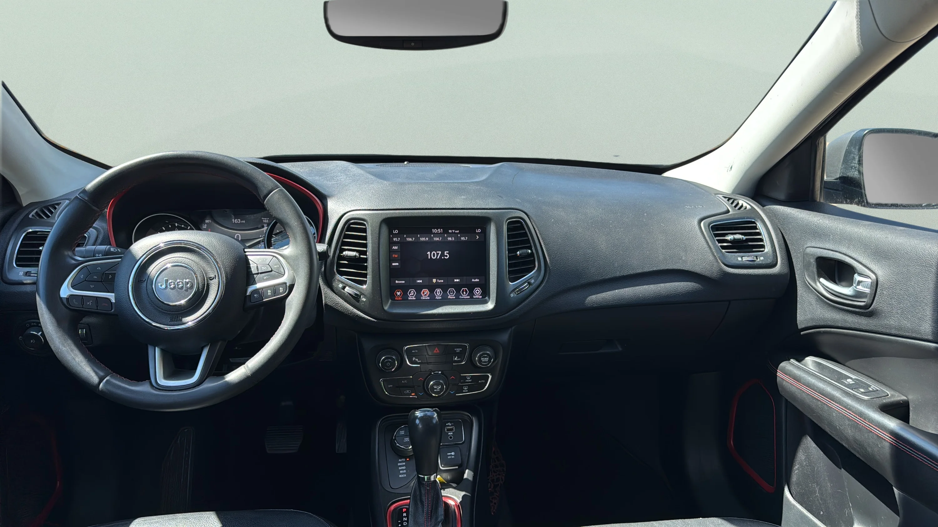 Used 2021 Gray Jeep TRAILHAWK image 9