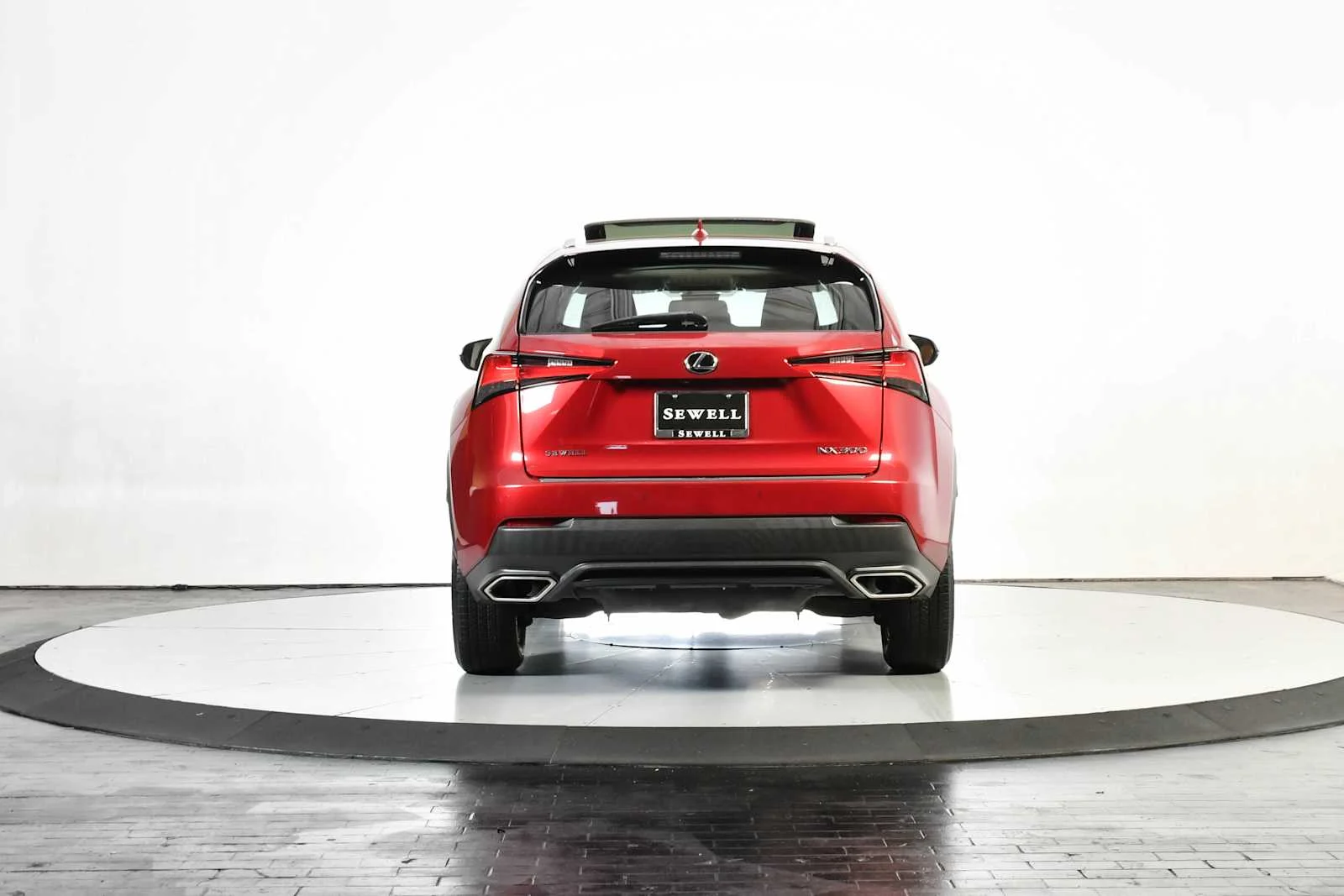 Certified Used 2021 MATADOR RED MICA Lexus  image 5