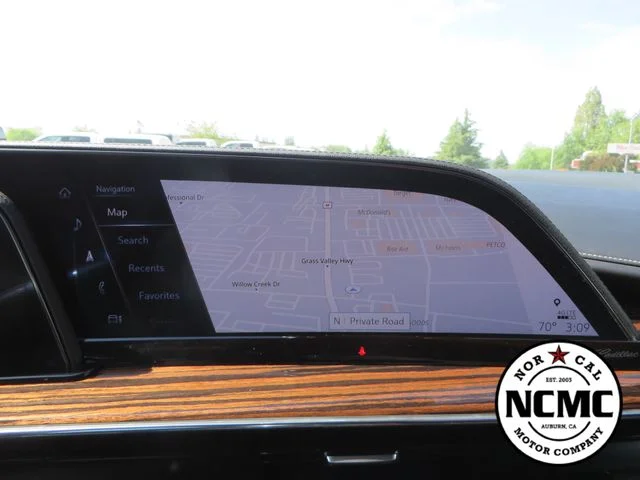 Used 2023 White Cadillac Premium Luxury image 27