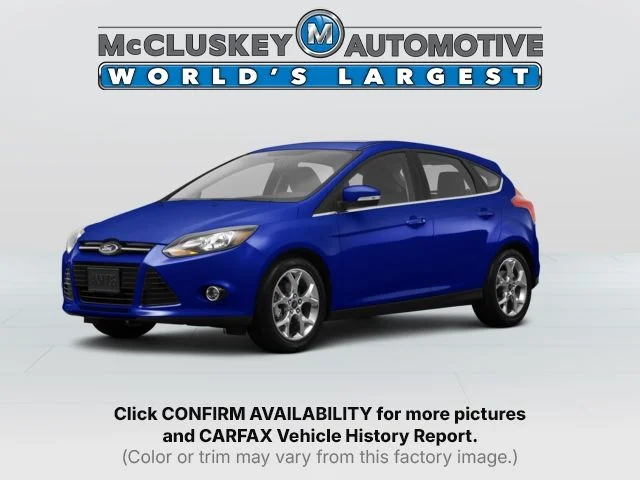 2013 Ford Focus 5 Door Hatch Titanium's photo