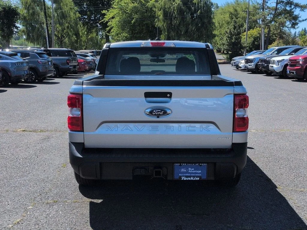 Used 2024 Silver Metallic Ford XLT image 4