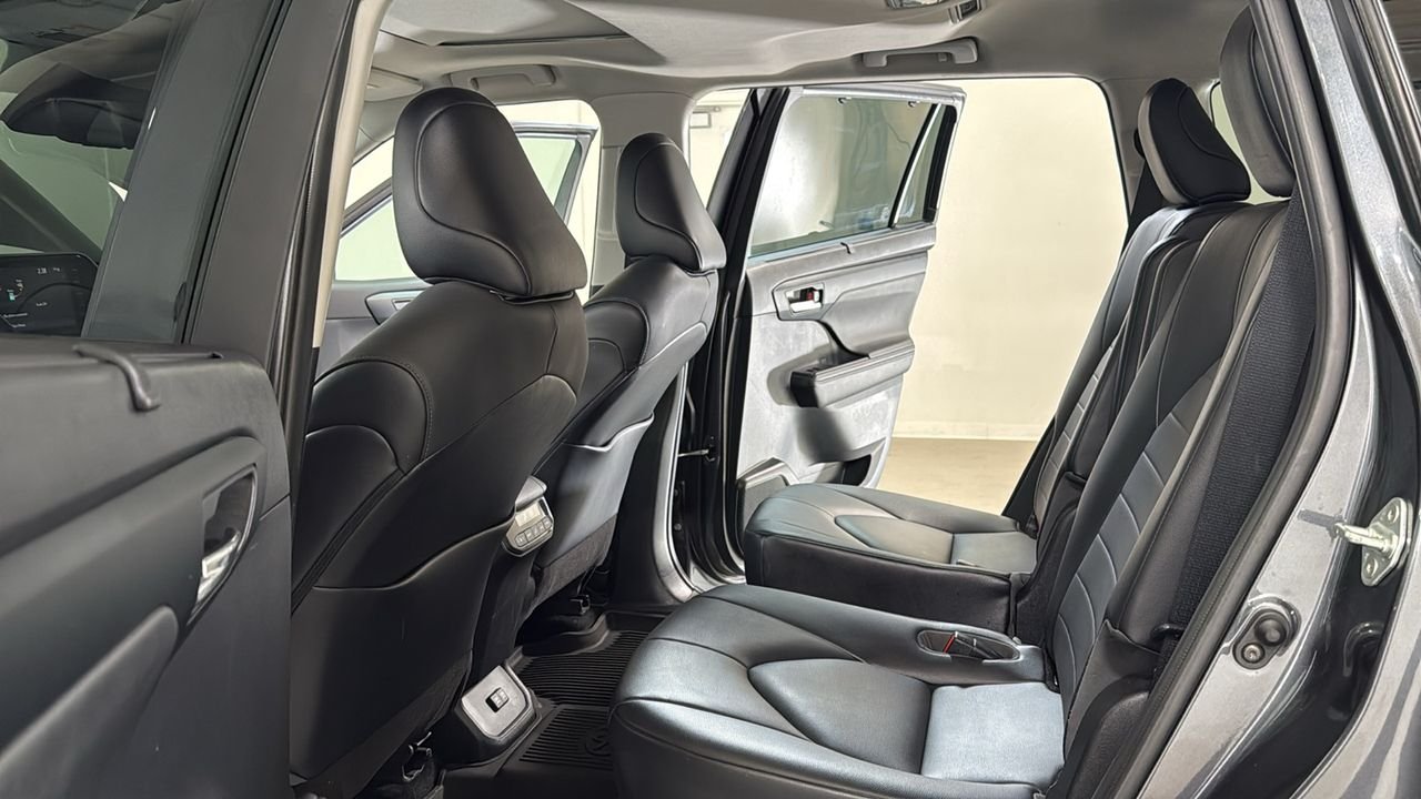 Used 2020 Gray Toyota XLE image 15