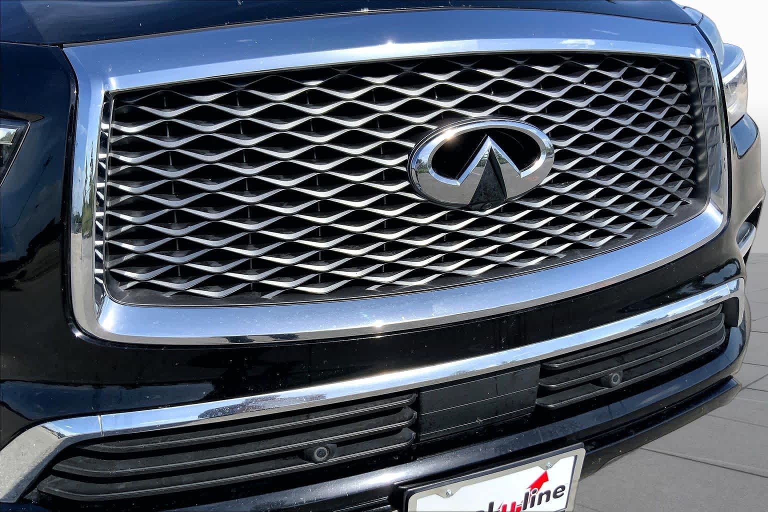 Used 2019 Black Obsidian INFINITI LUXE image 29