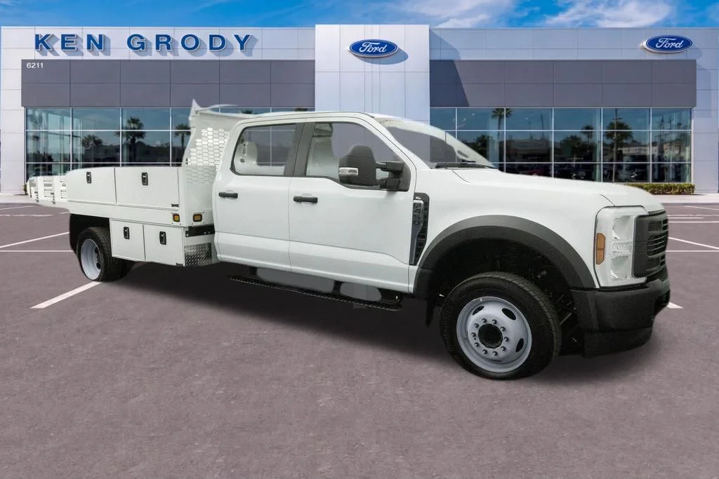2025 Ford F-450 Super Duty Chassis Cab