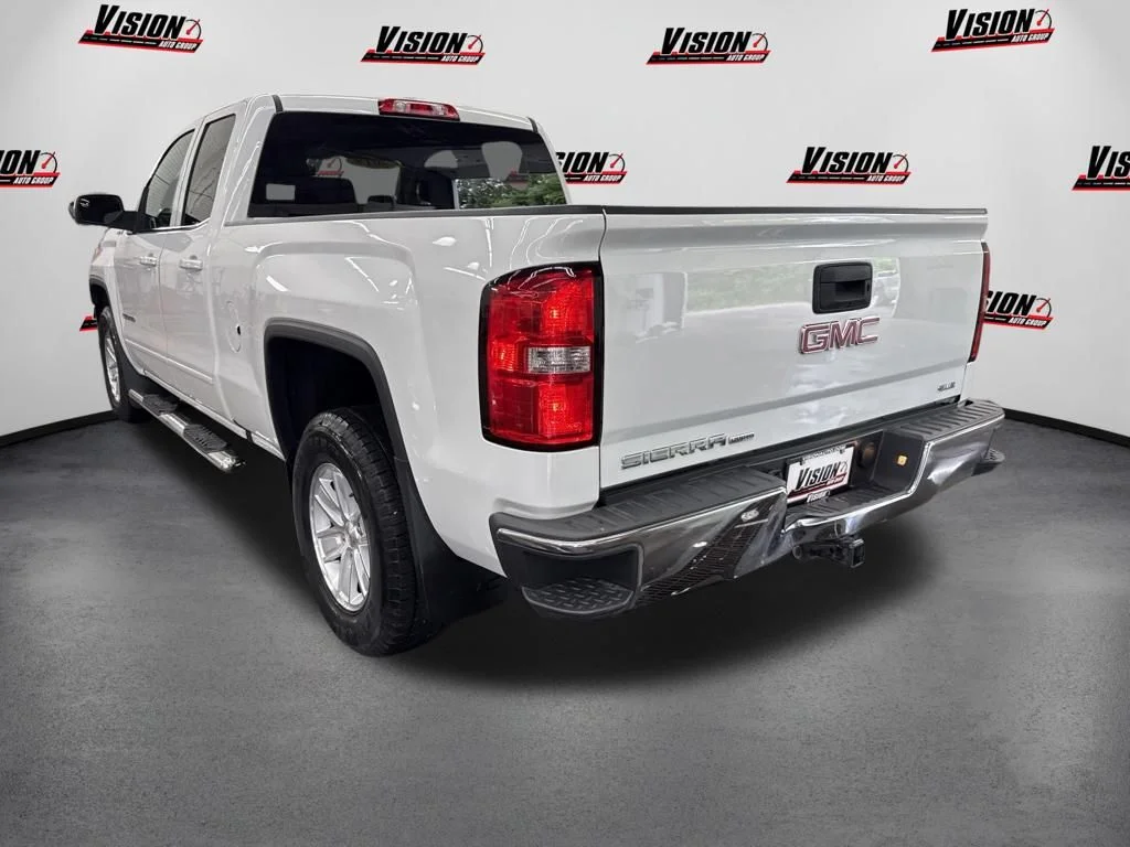 Used 2019 White GMC SLE image 7
