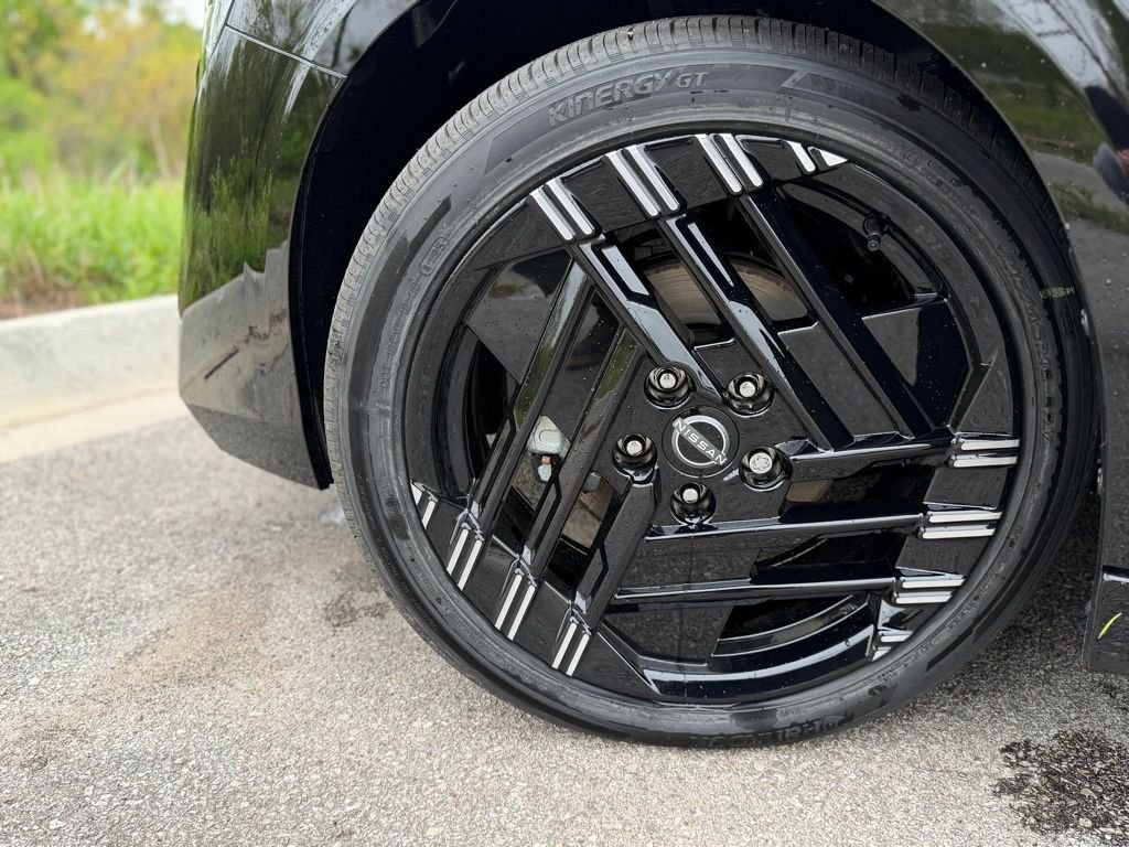 New 2026 Black Nissan SR image 7