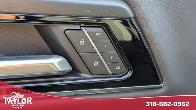 2026 GMC Yukon XL Denali - Photo 13