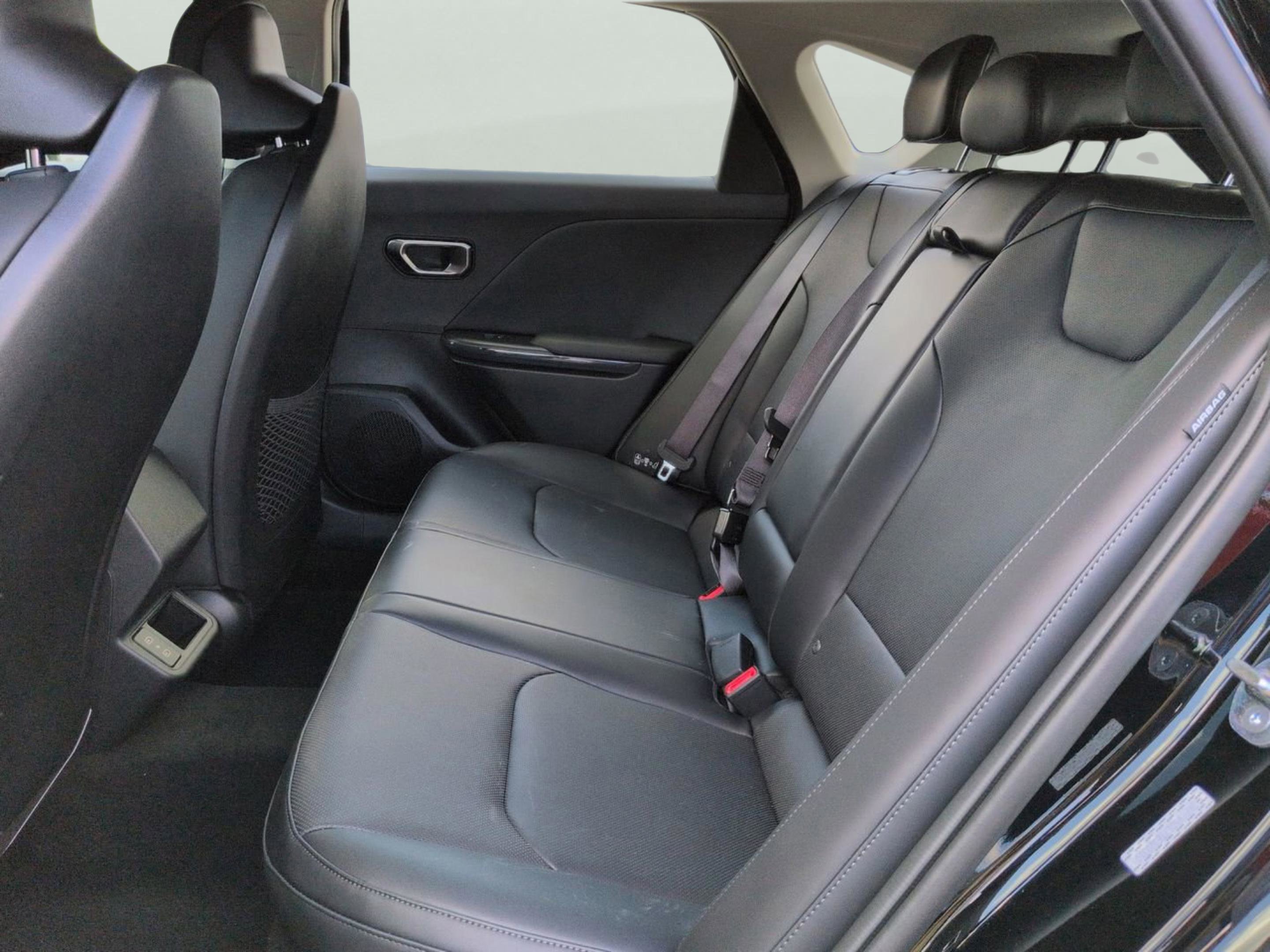 New 2026 Aurora Black Pearl Kia EX image 10