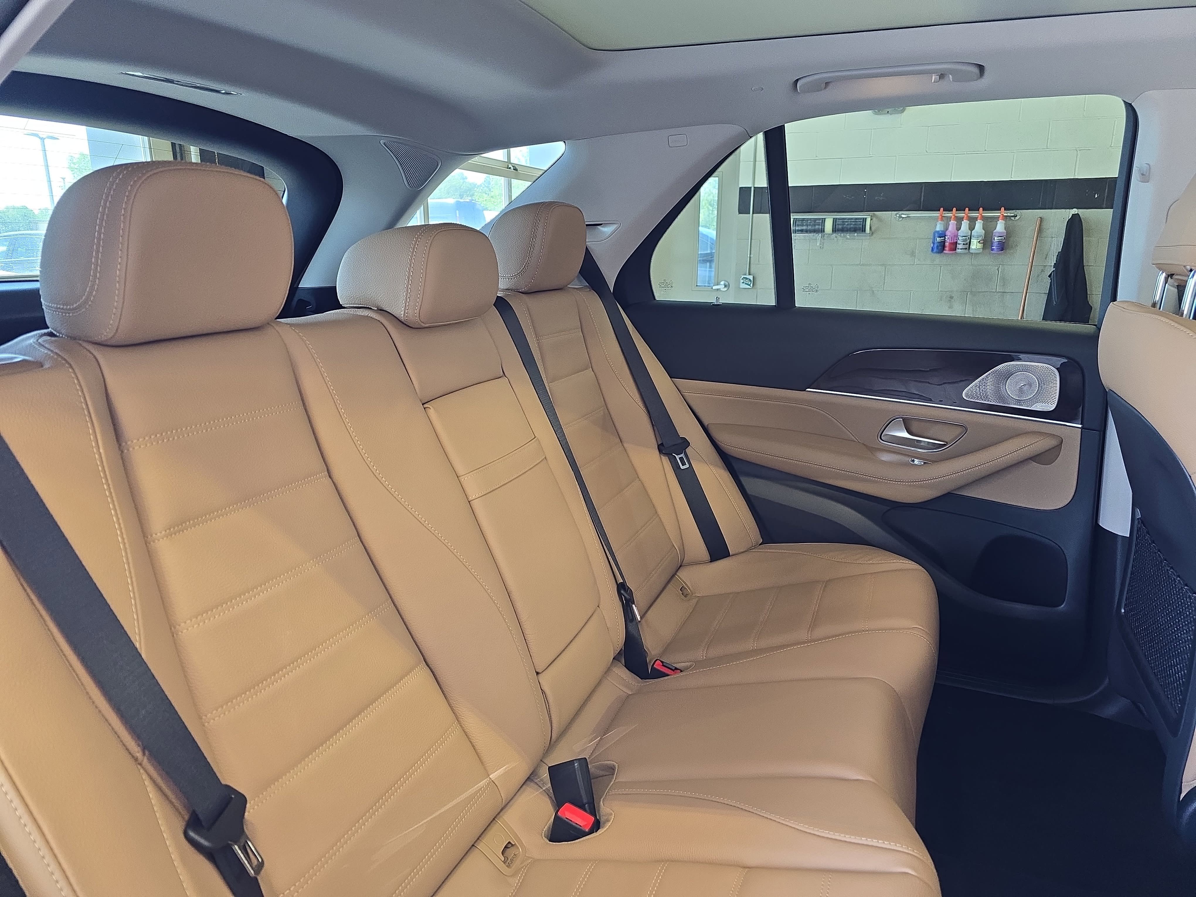 New 2026 Twilight Blue Metallic Mercedes-Benz GLE350 image 12