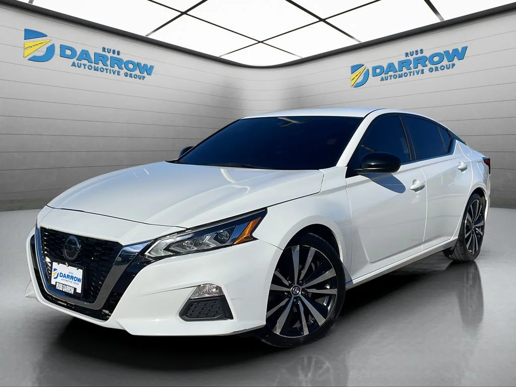 2022 Nissan Altima 2.5 SR's photo