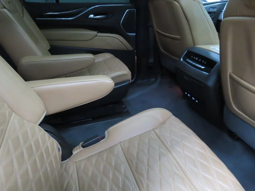 Used 2023 Gray Cadillac Sport image 23
