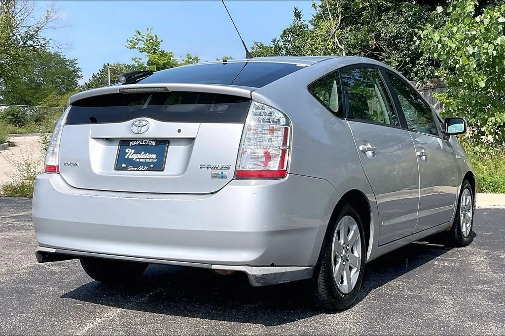 Used 2008 Silver Toyota Base image 13