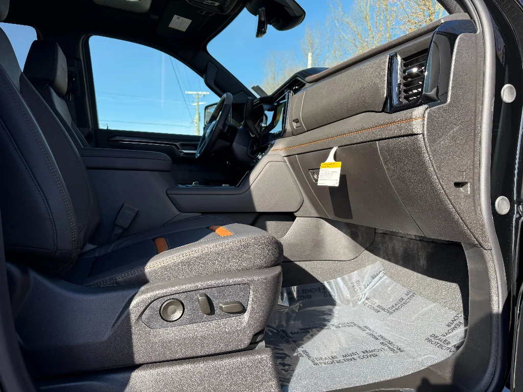 2026 GMC Sierra 2500HD AT4 - Photo 32