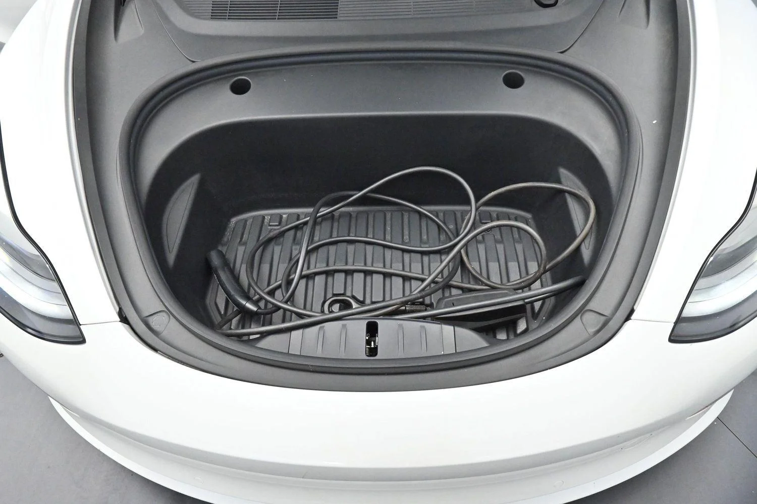 Used 2021 Pearl White Multi-Coat Tesla Standard Range Plus image 34