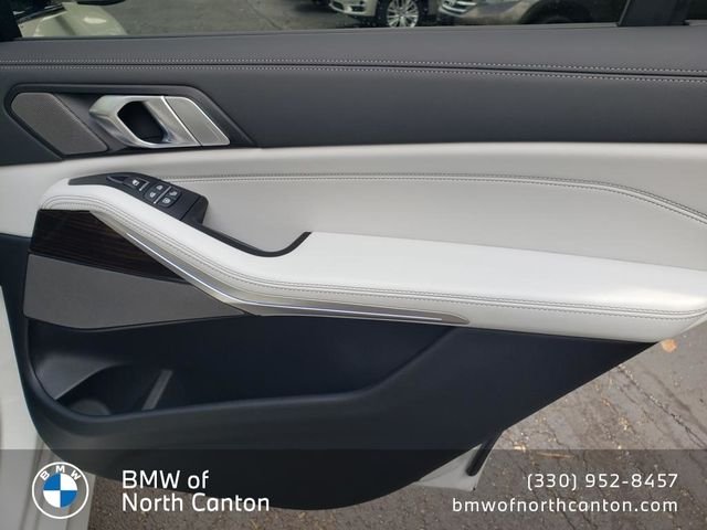 Used 2026 Alpine White BMW xDrive40i image 19