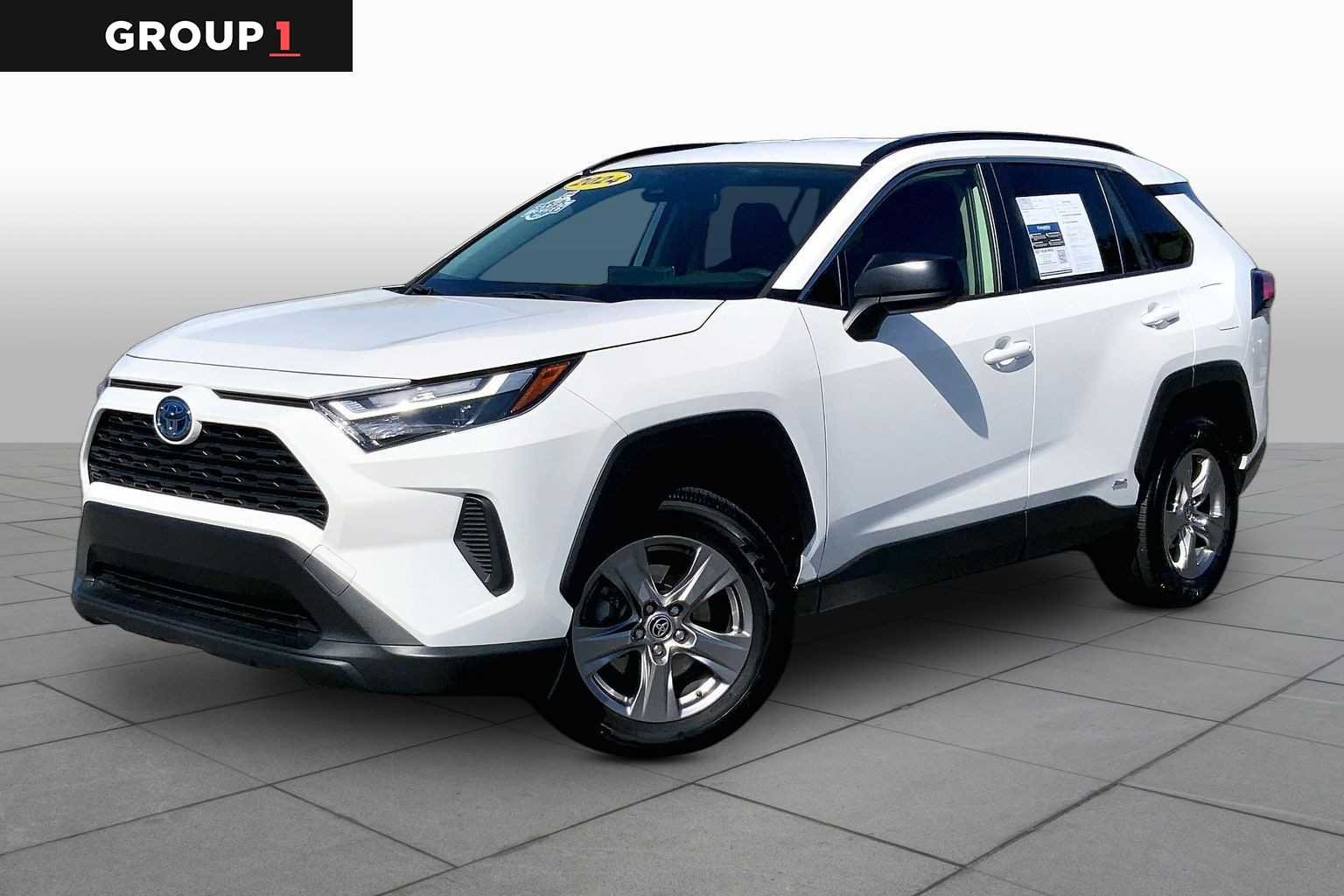 2024 Toyota RAV4 Hybrid LE