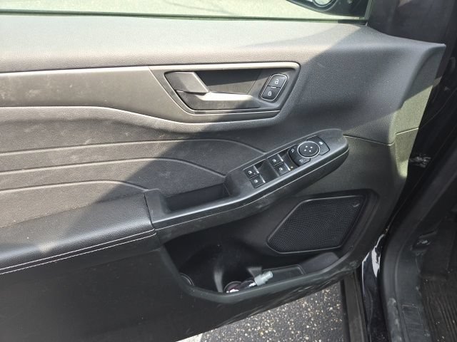 Used 2023 Black Metallic Ford Active image 2