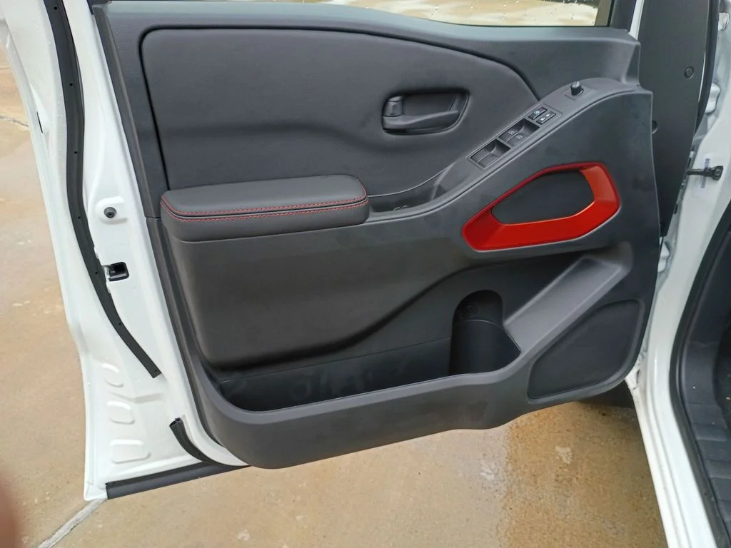 New 2026 Glacier White Nissan Crew Cab PRO-4X® image 10