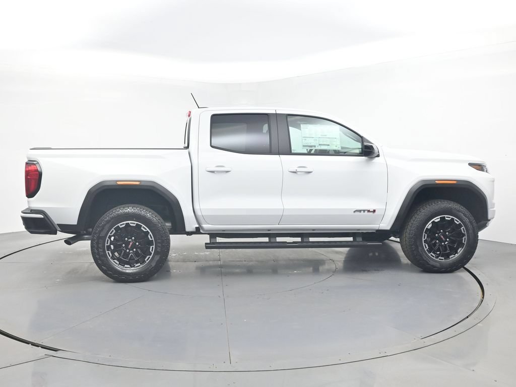 2026 GMC Canyon AT4 - Photo 8