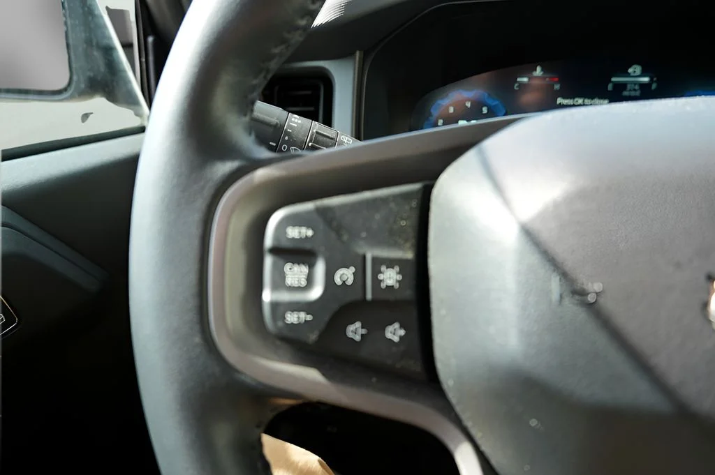 Used 2025 Shadow Black Ford Big Bend image 17