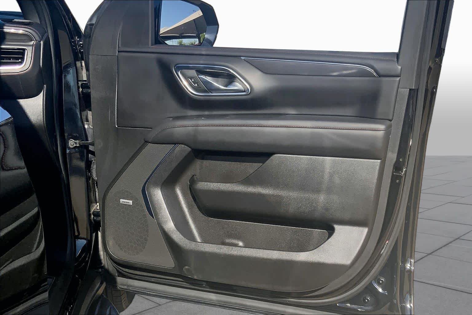2023 Chevrolet Suburban RST - Photo 21
