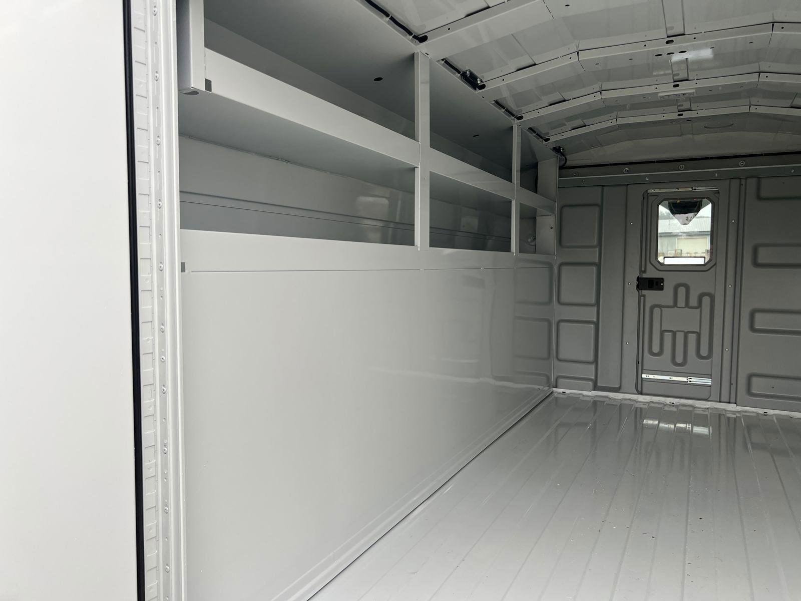 Used 2024 Oxford White Ford T350 AWD SRW image 7