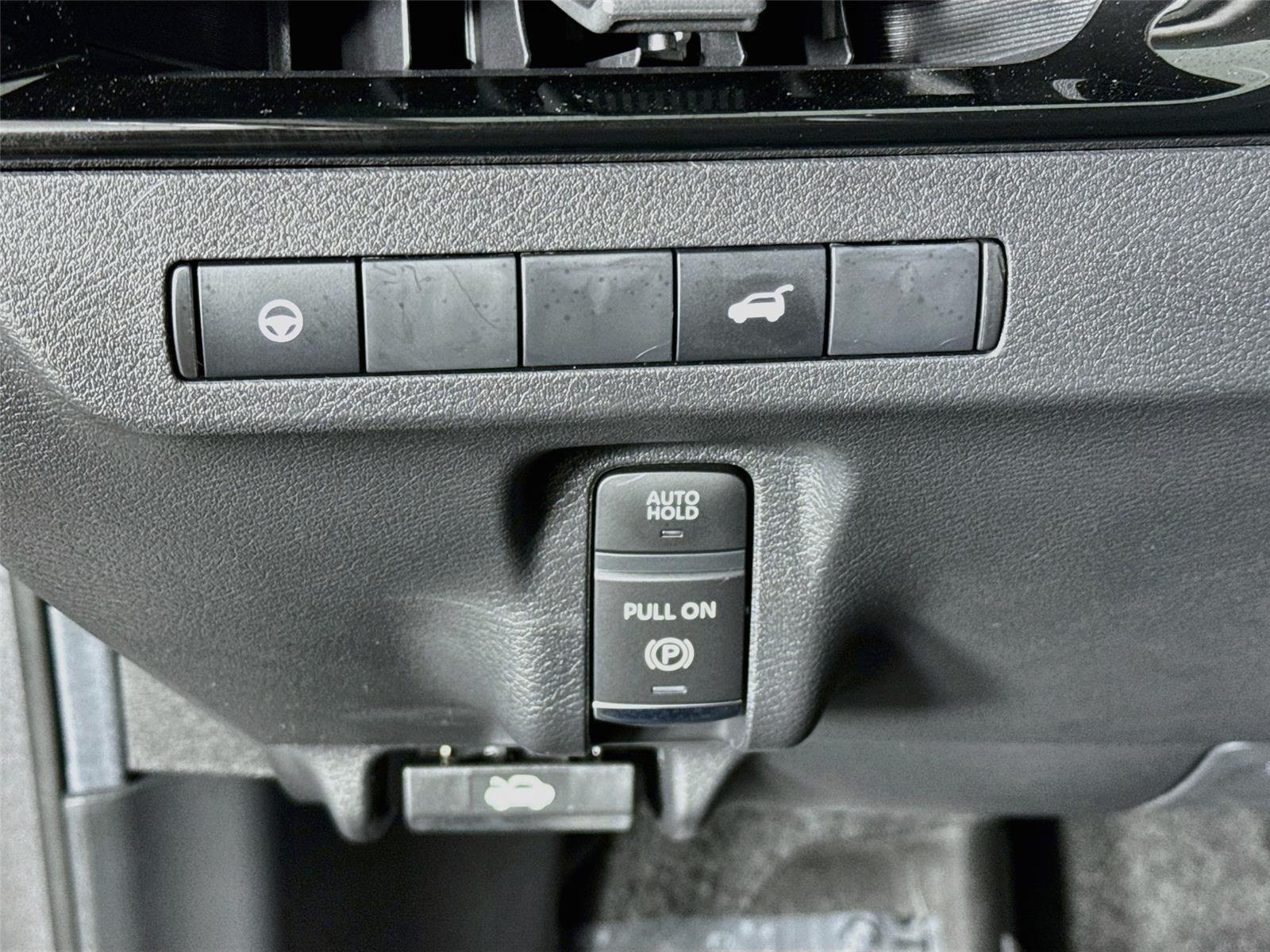 Used 2026 Gun Metallic Nissan SL image 10