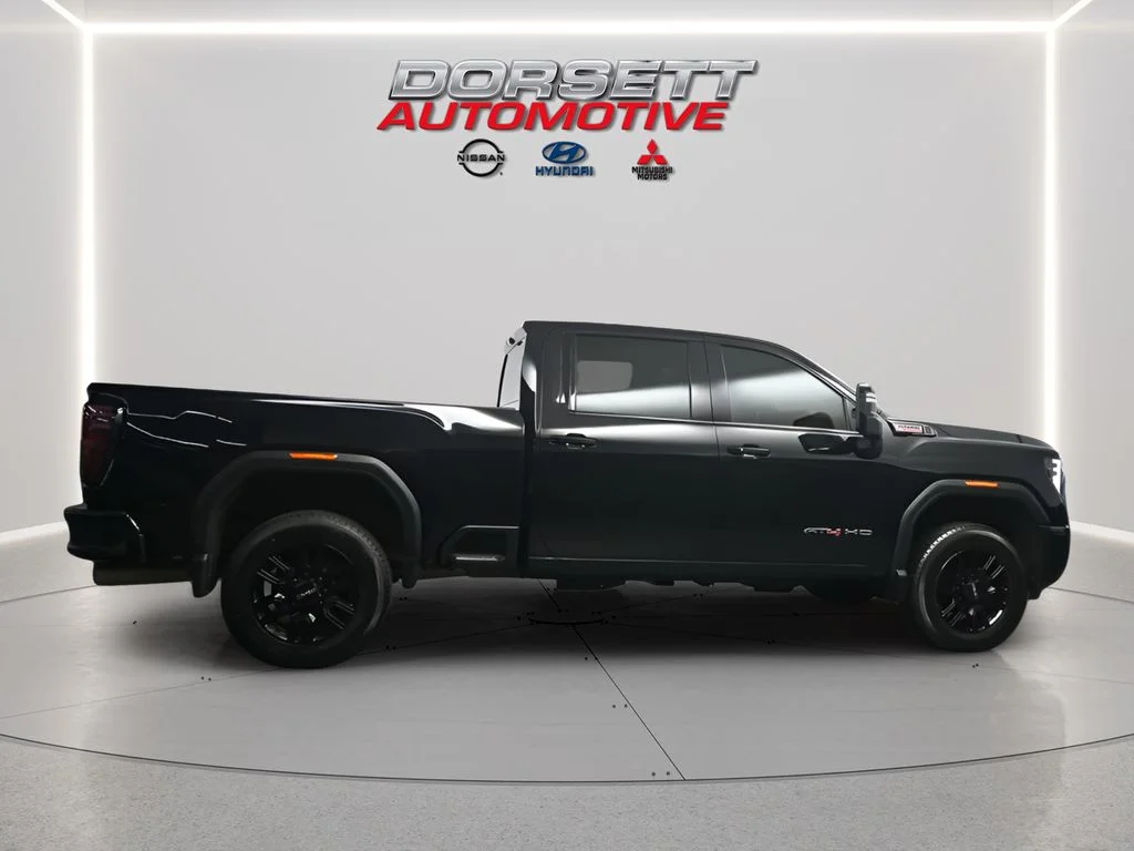 Used 2024 Onyx Black GMC AT4 image 5