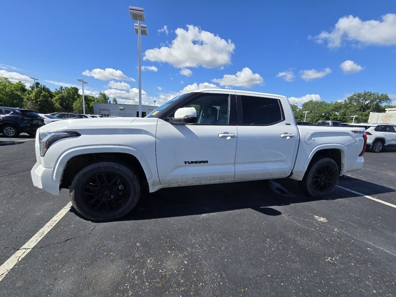 Used 2024 White Toyota SR5 image 4