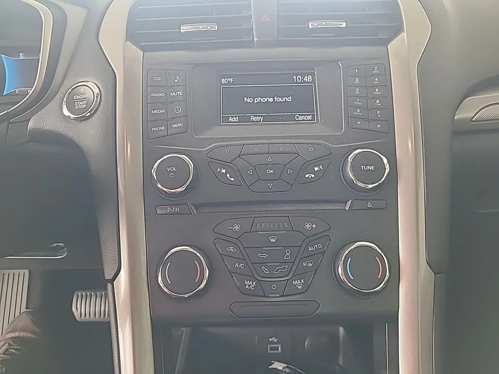 Used 2018 Black Ford S image 11