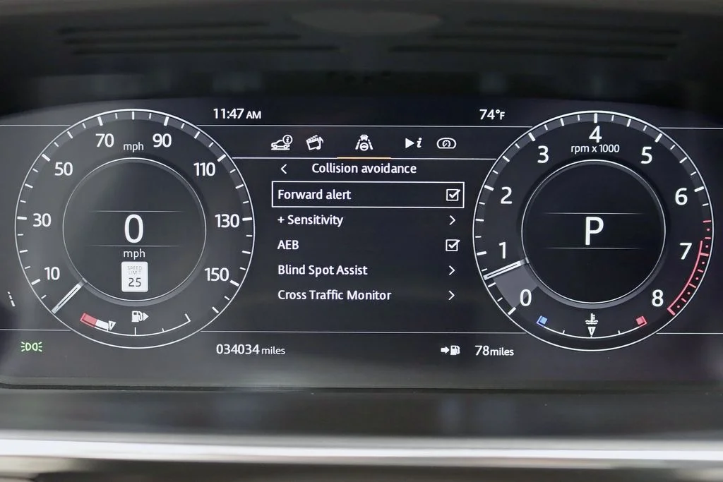 Used 2022  Land Rover Westminster image 13