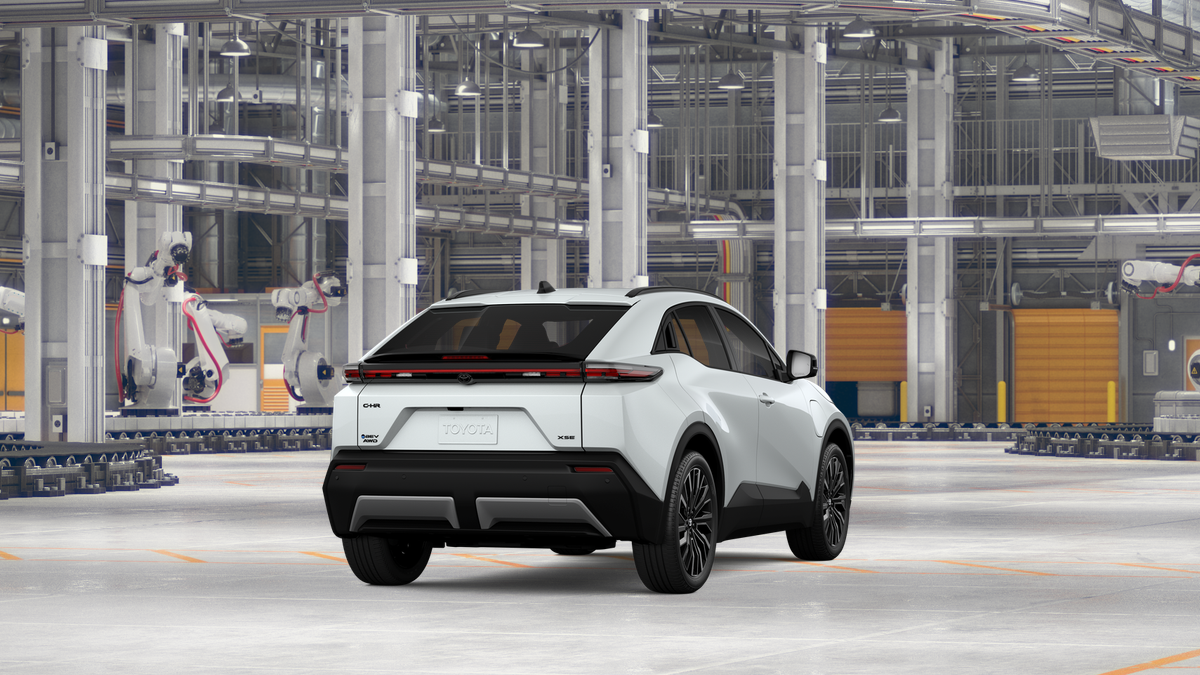 New 2027 Wind Chill Pearl Toyota XSE image 9