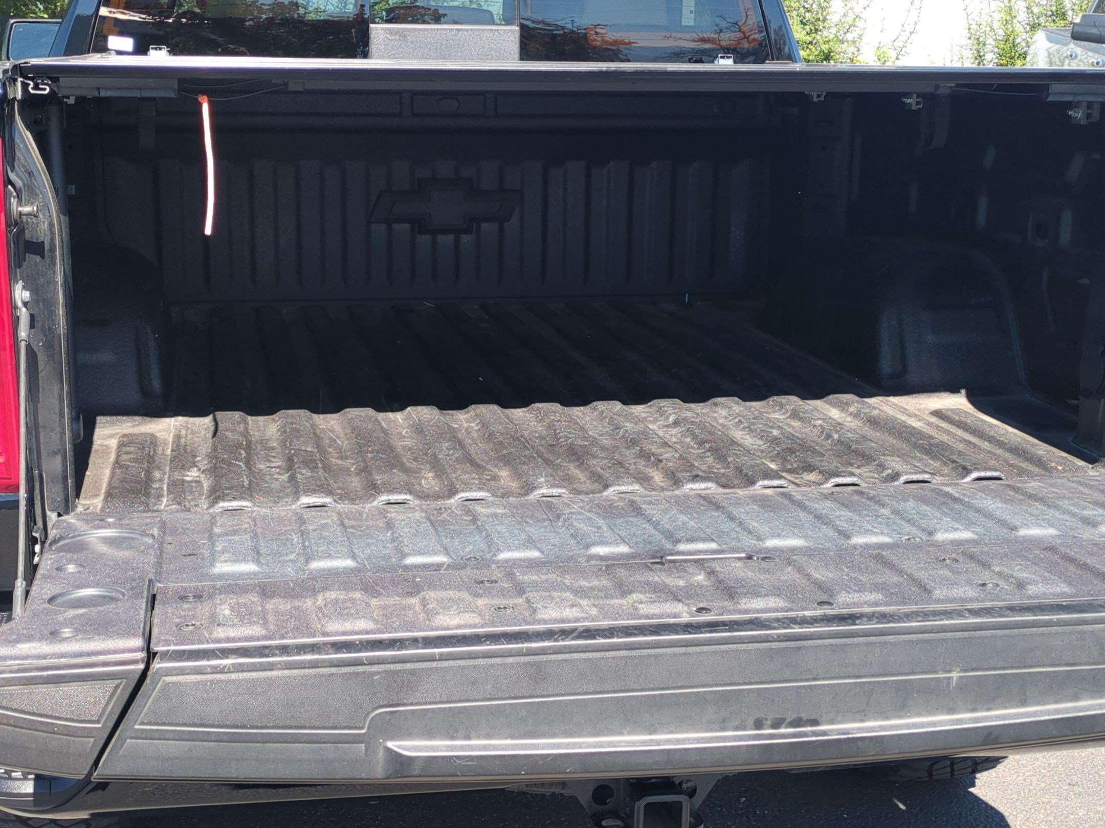 2025 Chevrolet Silverado 1500 ZR2 - Photo 33