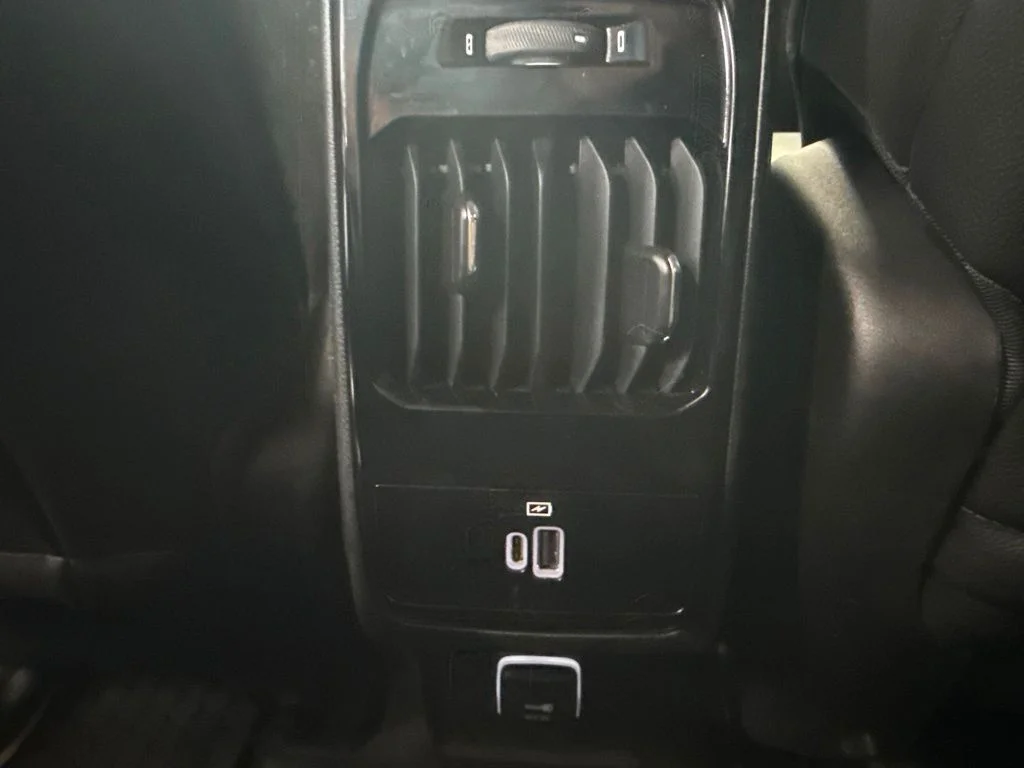 Used 2025 Black Jeep Latitude image 12