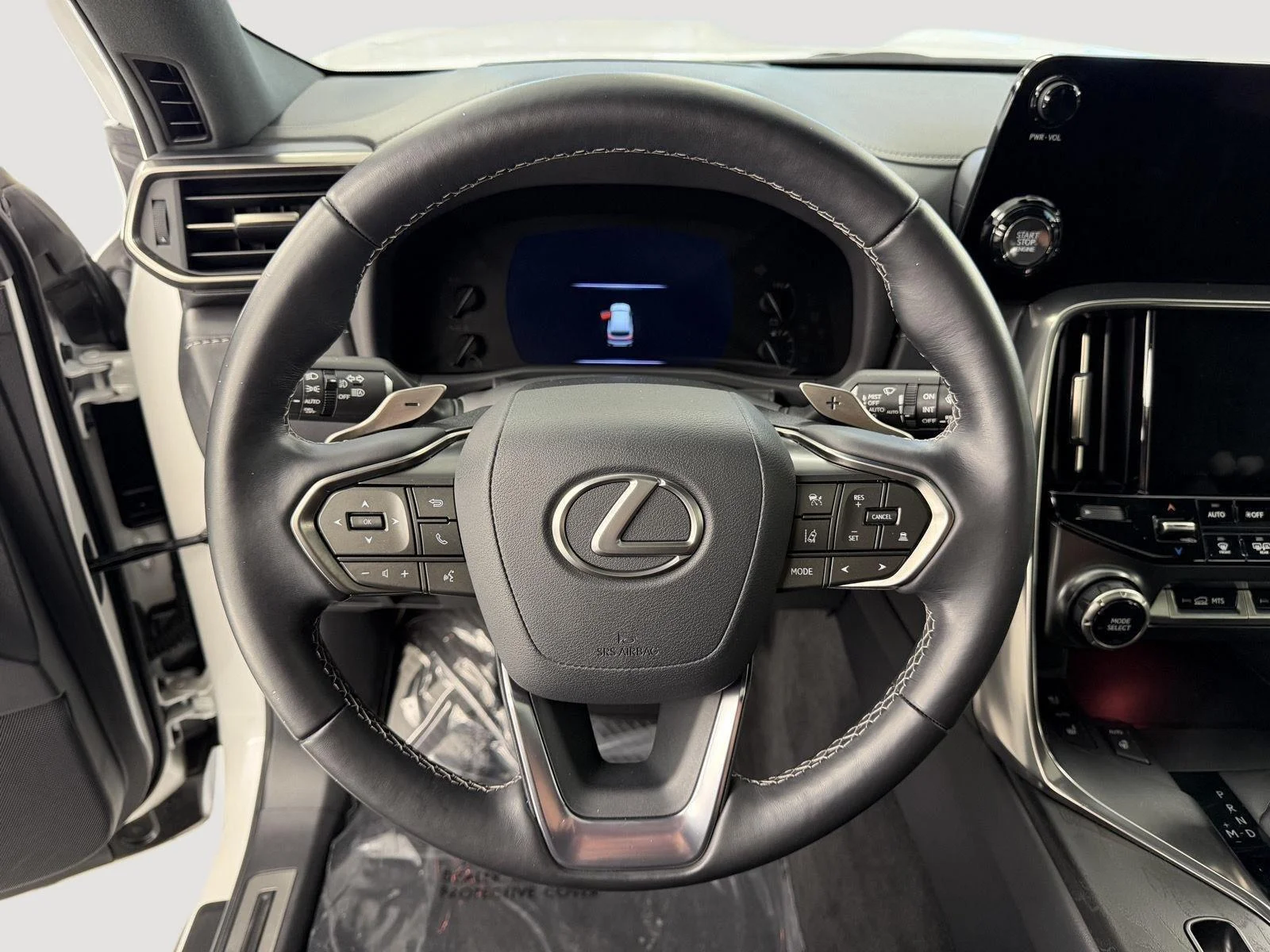 Certified Used 2024 Eminent White Pearl Lexus LX 600 Premium image 14