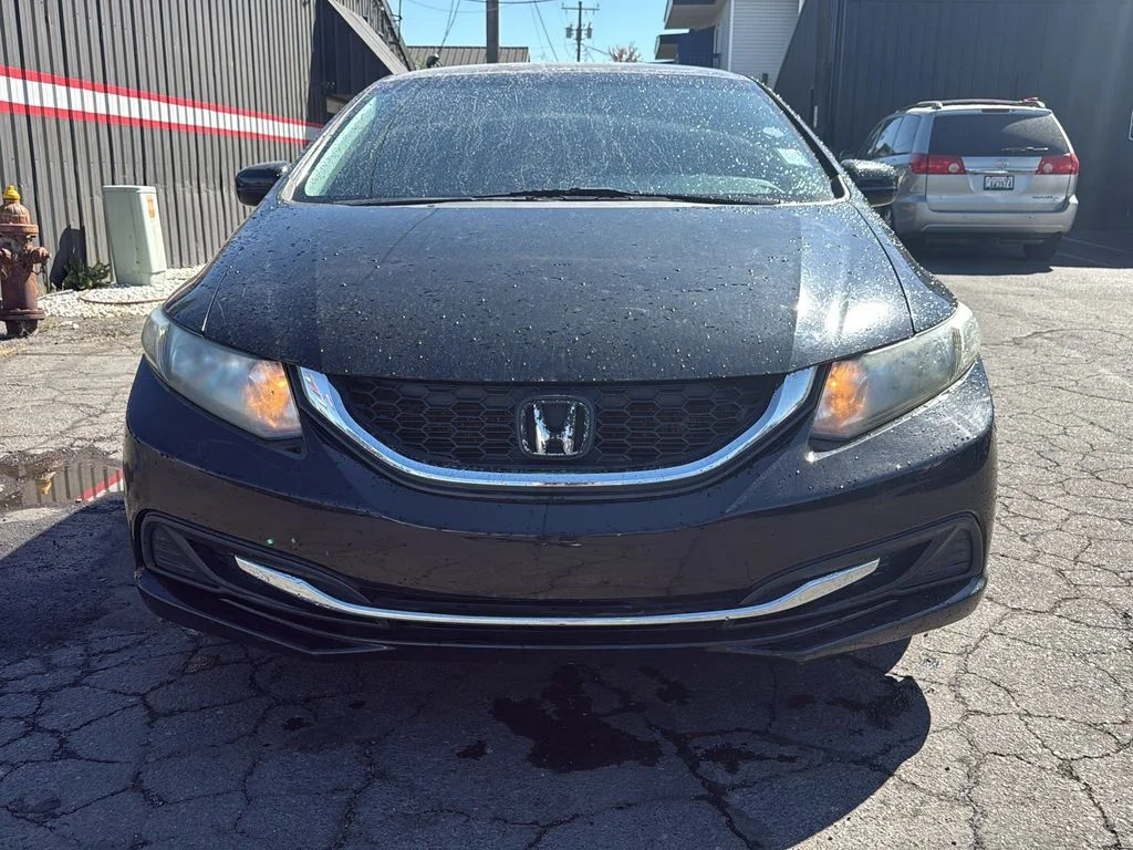 Used 2015 Crystal Black Pearl Honda LX image 25