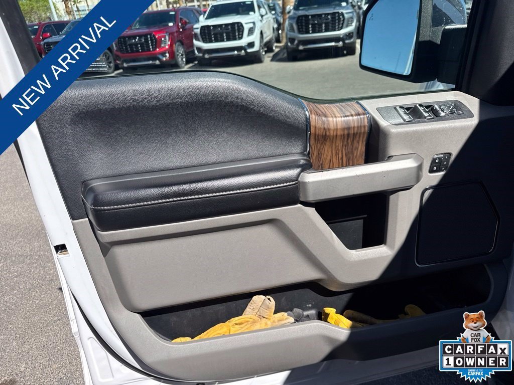 Used 2019 White Ford XL image 13