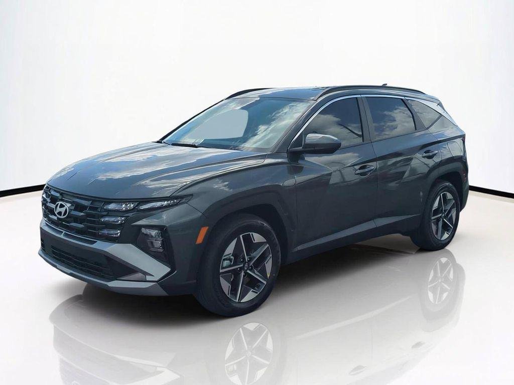 New 2026 Gray Hyundai SEL FWD image 9