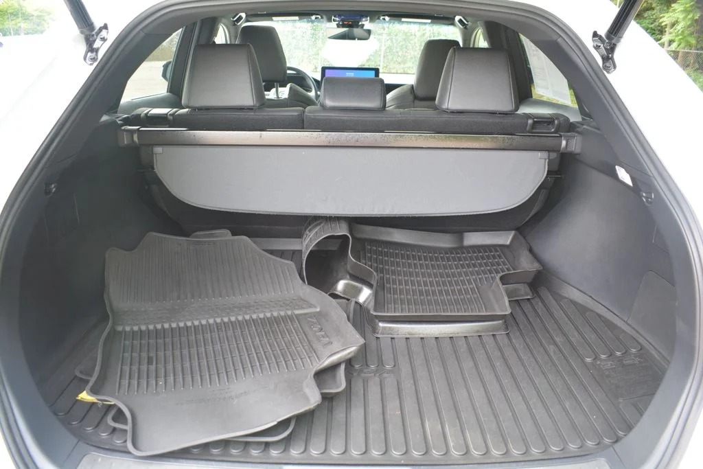 2023 Toyota Venza Nightshade - Photo 25