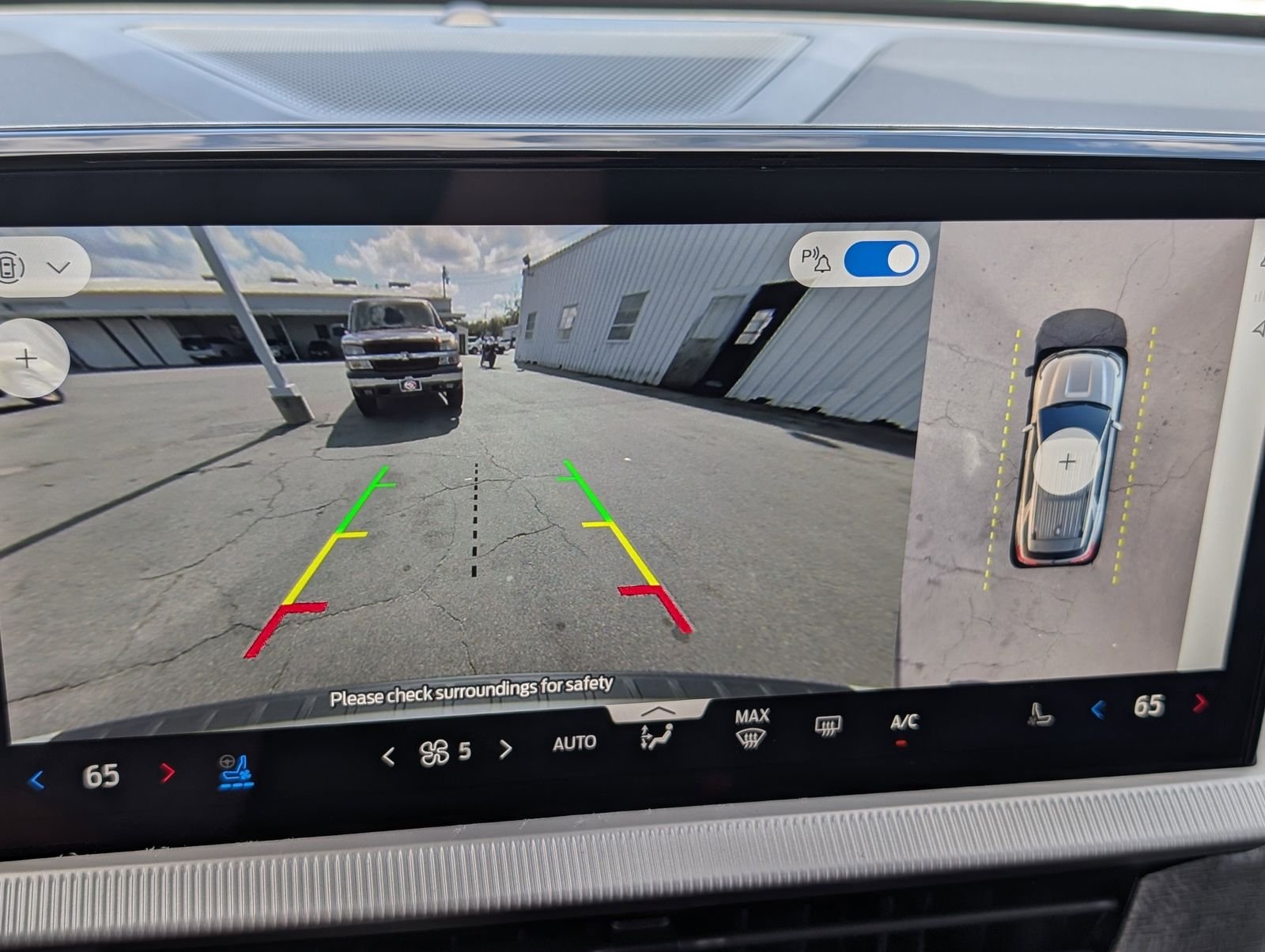 2026 Ford Explorer Platinum - Photo 20
