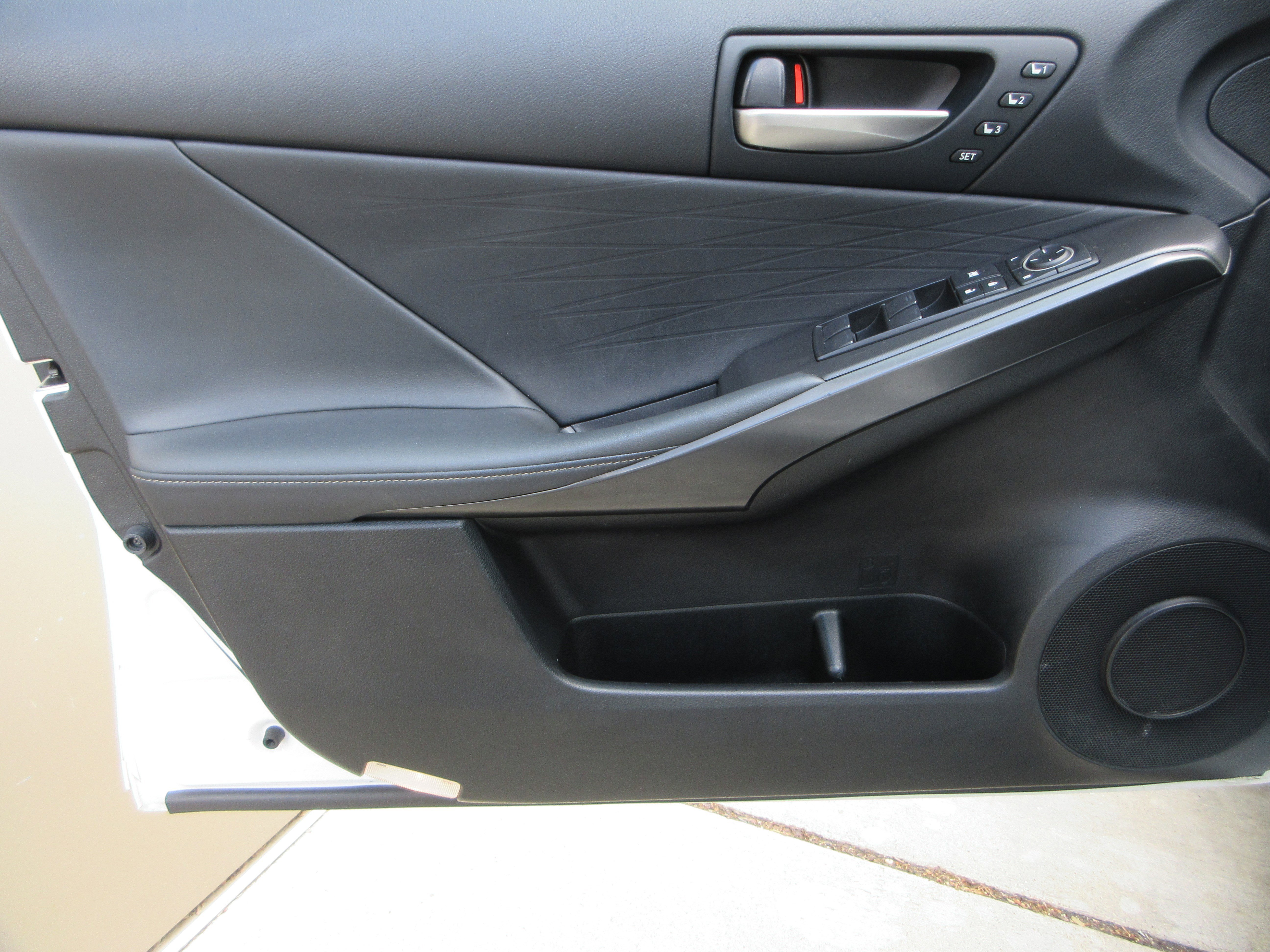 Used 2023 Ultra White Lexus 350 F SPORT image 28
