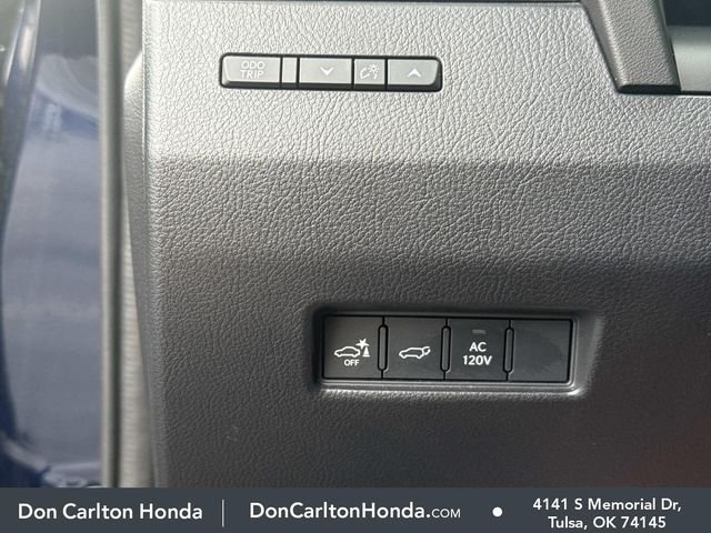 Used 2024 Mica Lexus 550 Premium+ image 26