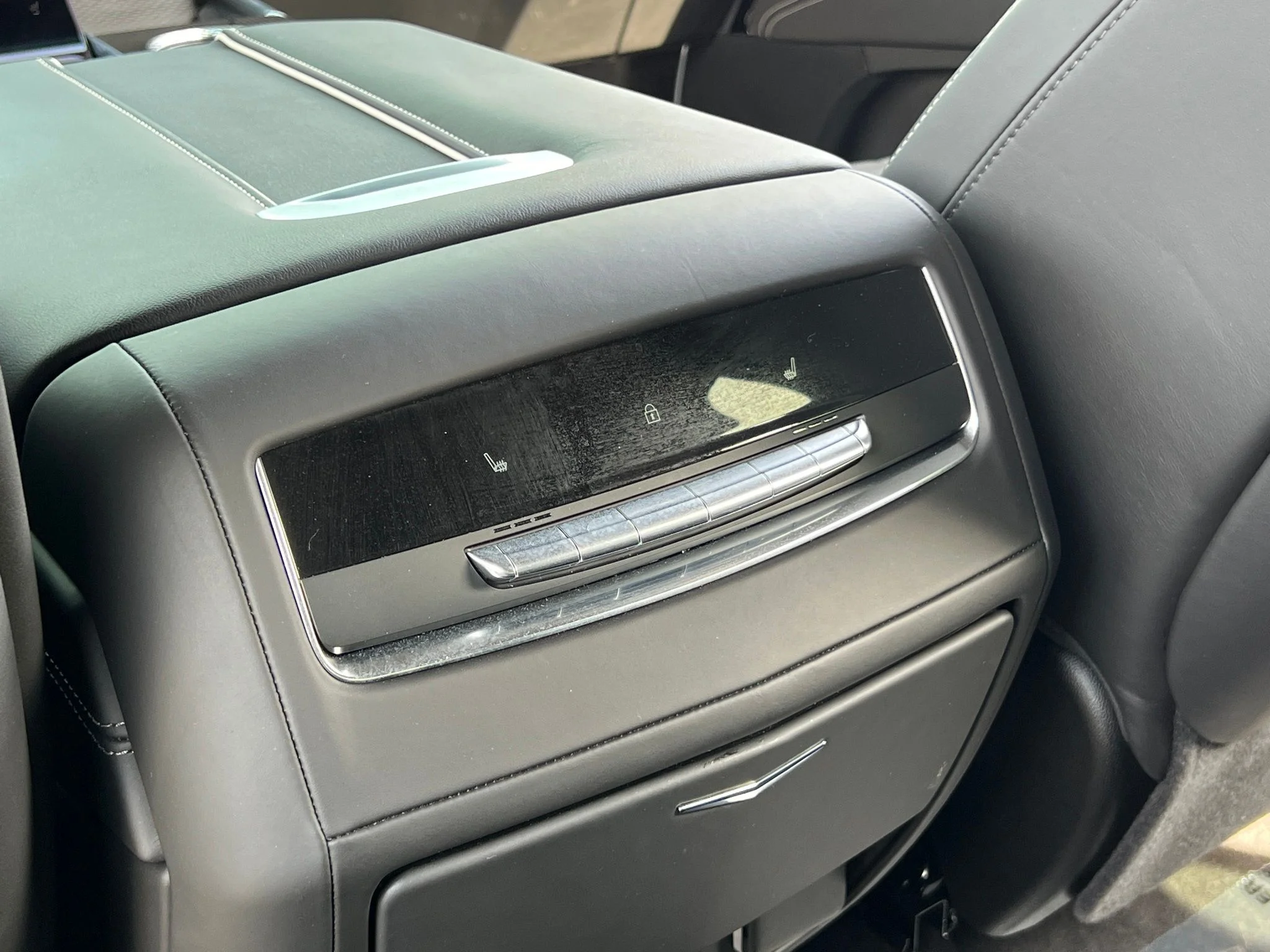 Used 2025 Black Cadillac V-Series image 21