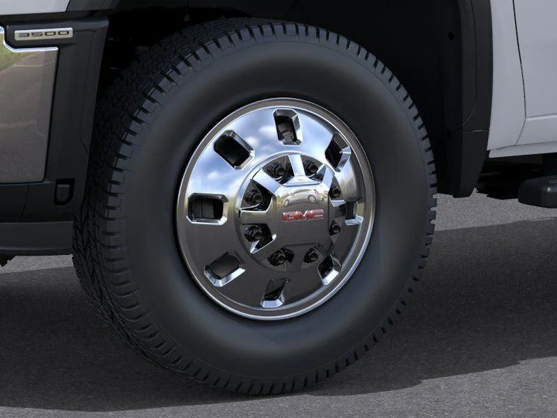 New 2026 Summit White GMC SLT DRW image 9