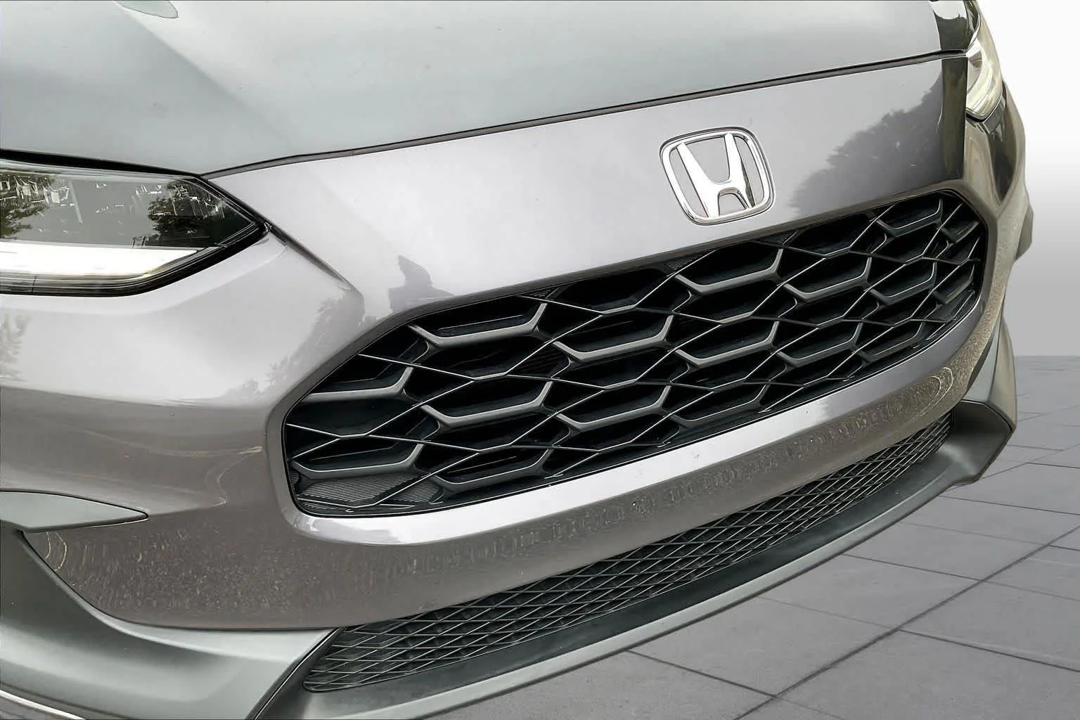 Used 2023 Modern Steel Metallic Honda LX image 28