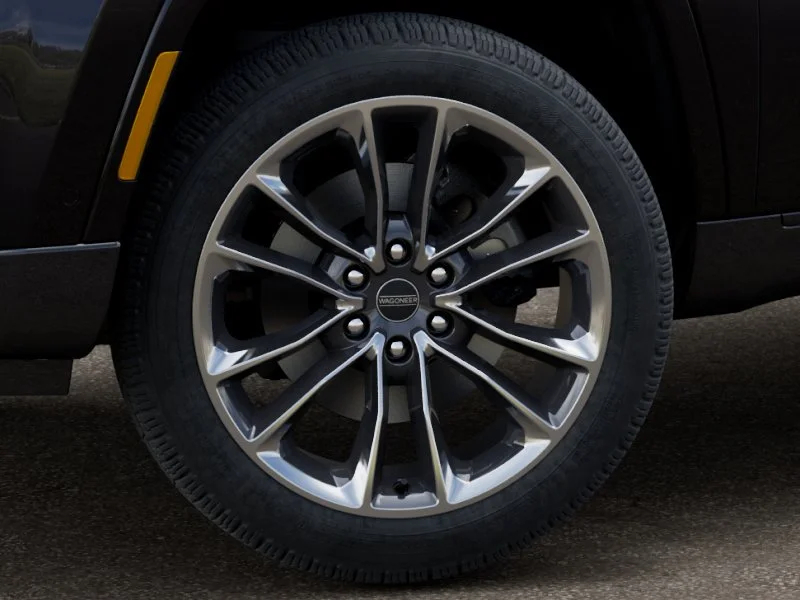 2025 Jeep Grand Wagoneer Series III - Photo 25