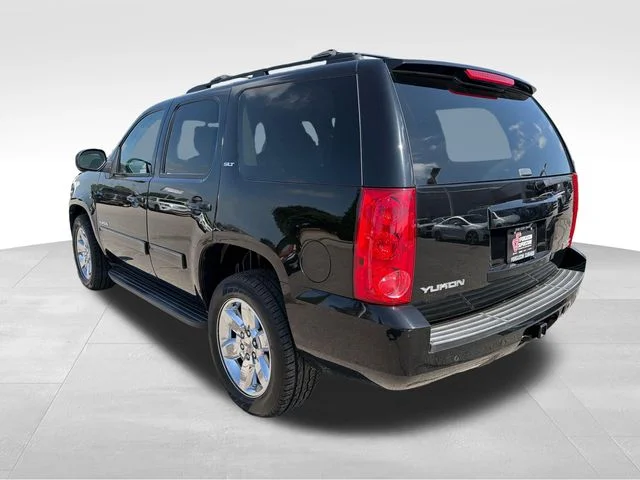 Used 2013 Black GMC SLT image 5