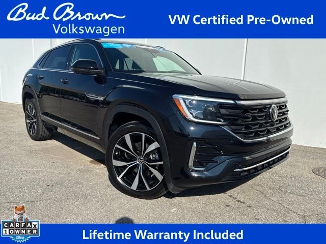 Certified Used 2025 Deep Black Volkswagen 2.0T SEL Premium R-Line image 1