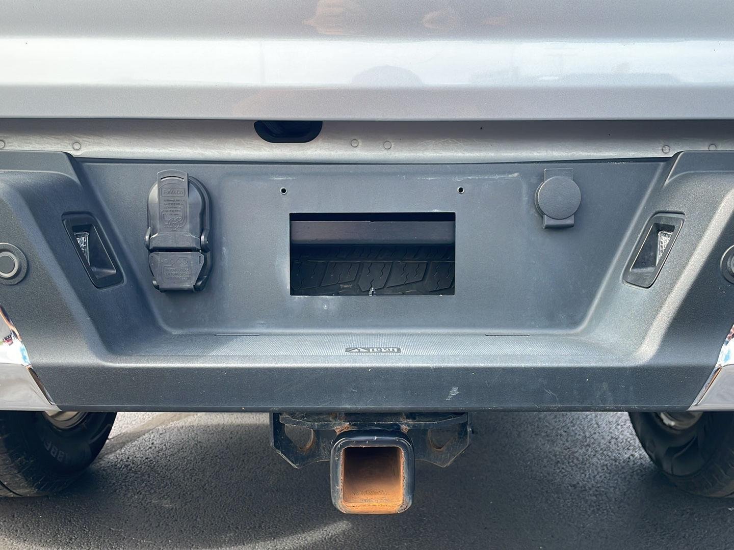 Certified Used 2022 Iconic Silver Ford XLT image 9