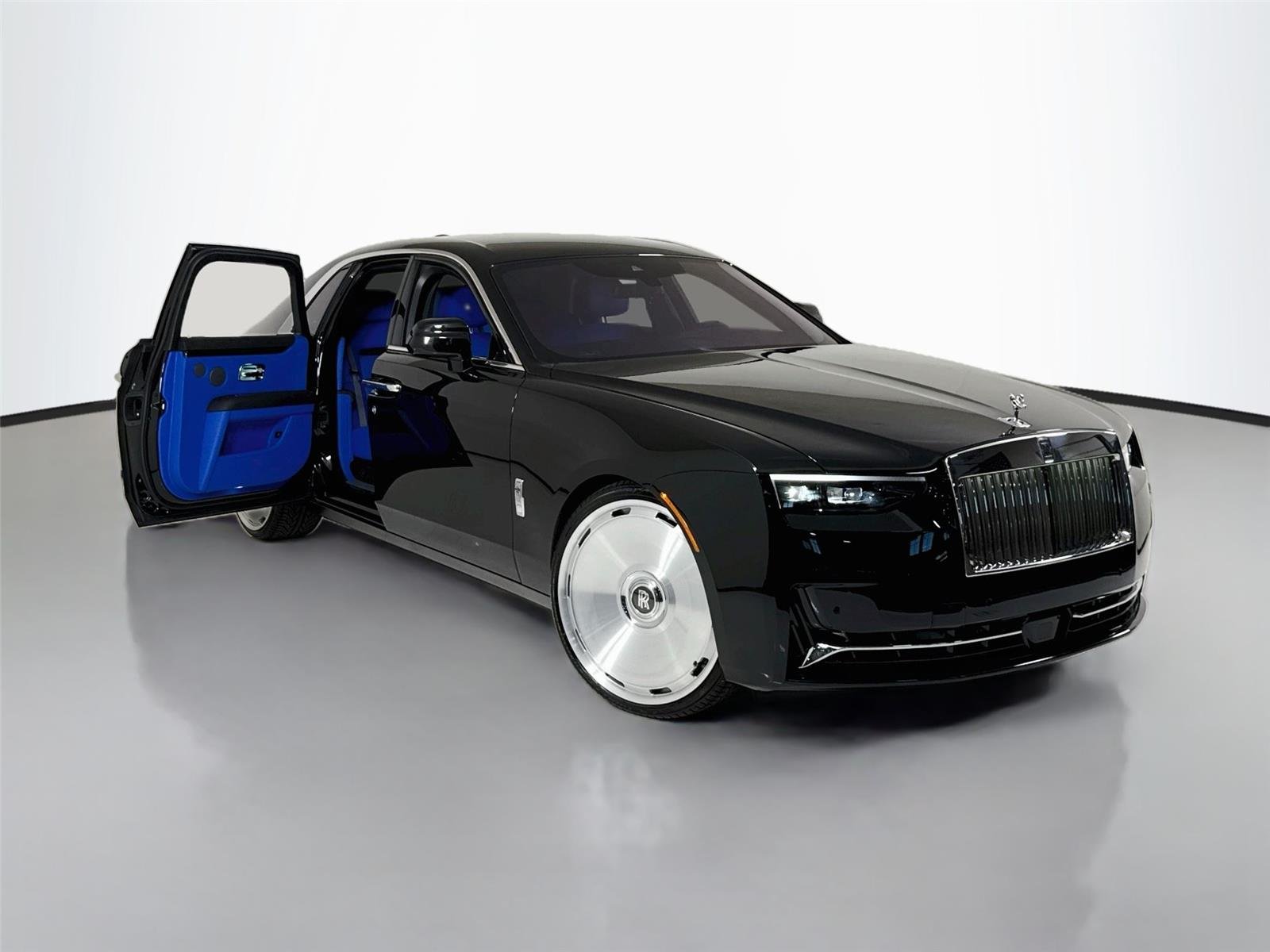 Used 2025 Black Diamond Rolls-Royce Starlight Headliner | 1 Owner & 3k miles! | 24